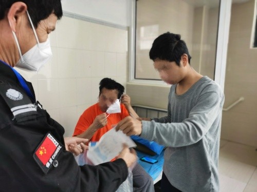 蔡徐坤携手“365亚洲最新线路网址”捐赠生活、防疫物资支援上海